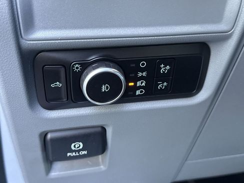 Used 2023 Ford F150 XLT AWD/4WD image 22