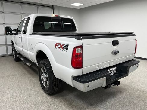 Used 2014 Ford F250 Lariat w/ Lariat Interior Package AWD/4WD image 8