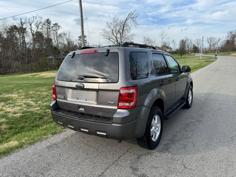 Used 2012 Ford Escape XLT image 5