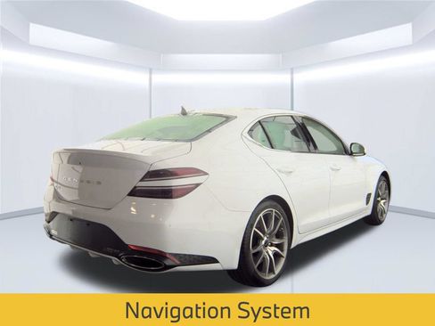 Used 2025 Genesis G70 2.5T RWD image 2