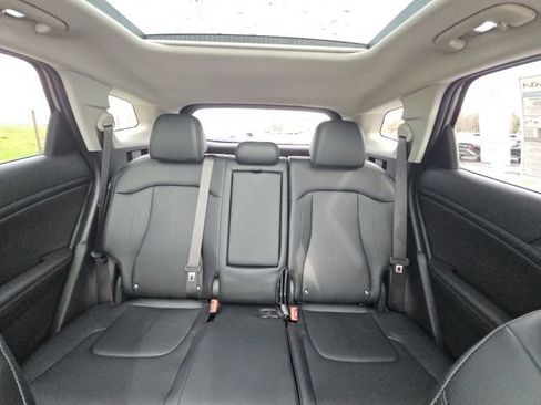 New 2026 Kia Sportage EX FWD image 21