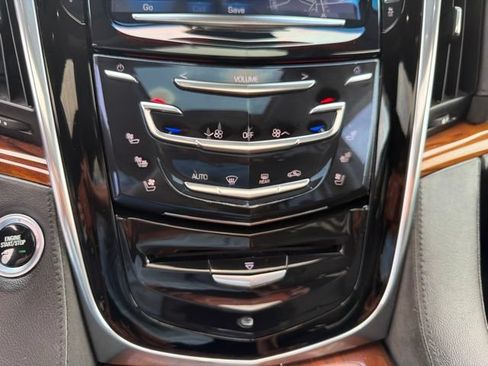 Used 2015 Cadillac Escalade Premium AWD/4WD image 23