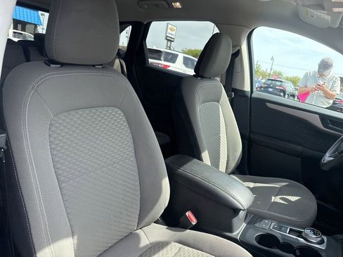 Used 2022 Ford Escape SE AWD/4WD image 32