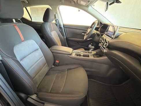 Used 2025 Nissan Sentra SR FWD image 24