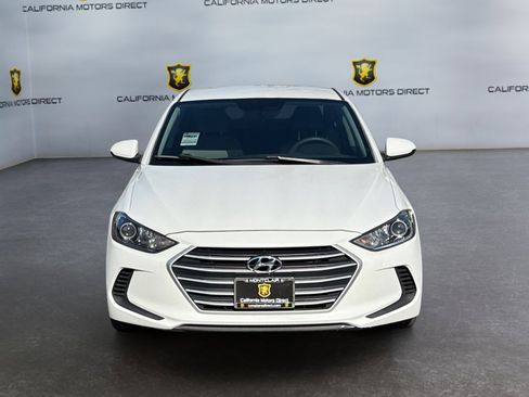 Used 2017 Hyundai Elantra SE image 8