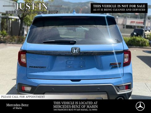 Used 2024 Honda Passport TrailSport image 3