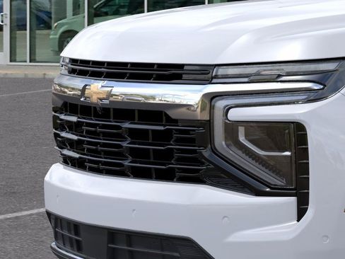 New 2026 Chevrolet Suburban LS AWD/4WD image 15