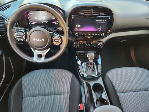 Used 2023 Kia Soul S image 31