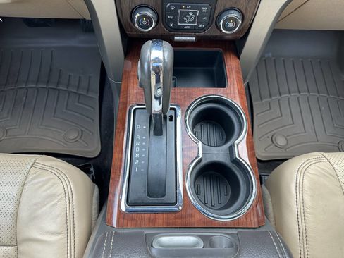 Used 2014 Ford F150 Lariat w/ Equipment Group 501A Mid AWD/4WD image 20
