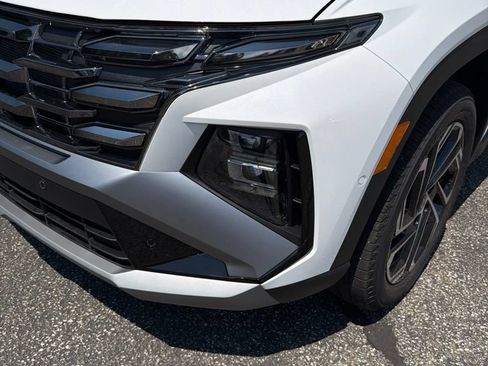 New 2026 Hyundai Tucson Limited AWD/4WD image 9