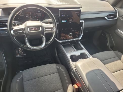 Certified 2025 GMC Acadia Elevation image 10