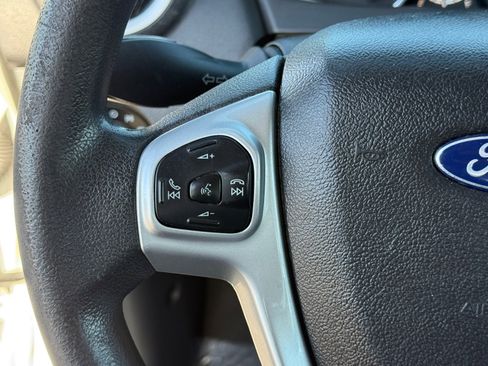 Used 2019 Ford Fiesta SE image 13