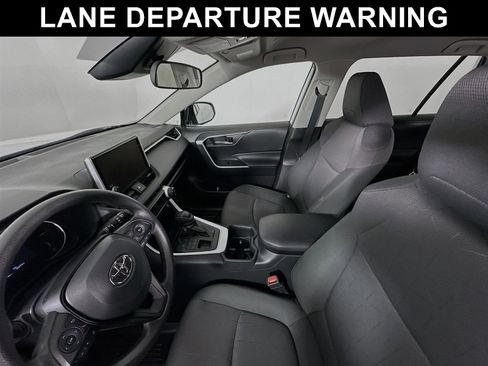 Certified 2025 Toyota RAV4 XLE image 5