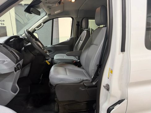 Used 2019 Ford Transit 350 XL RWD image 17
