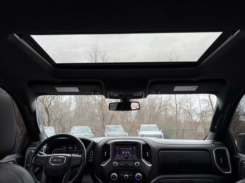 Used 2021 GMC Sierra 1500 AT4 w/ AT4 Premium Package image 30