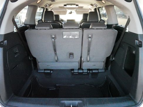 Used 2018 Honda Odyssey Touring image 18