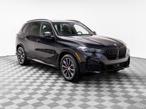 New 2026 BMW X5 xDrive50e w/ Executive Package image 9