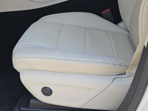 Used 2021 Mercedes-Benz GLE 350 image 21
