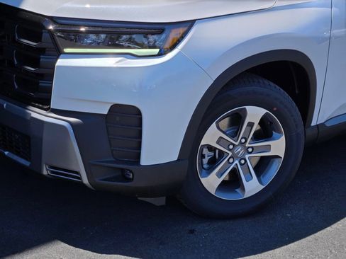 New 2026 Honda Pilot EX-L image 9