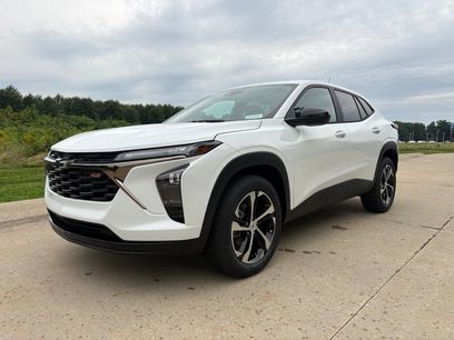 New 2026 Chevrolet Trax RS w/ Sunroof Package