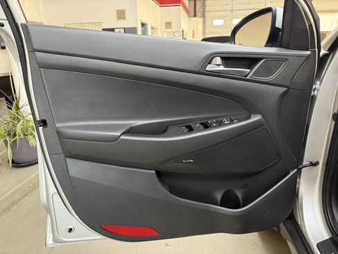 Used 2017 Hyundai Tucson Limited w/ Limited Ultimate Package 03 image 10