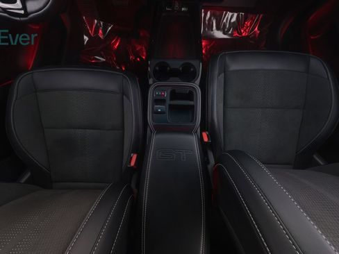 Used 2025 Ford Mustang Mach-E GT AWD/4WD image 27