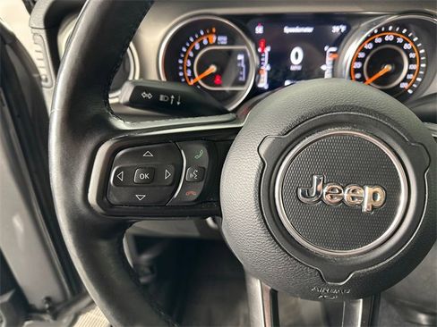 Certified 2019 Jeep Wrangler Sport image 19