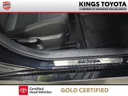 Certified 2024 Toyota Prius Prime Premium w/ Advanced Technology Package FWD image 7