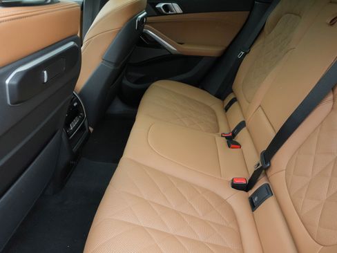 Certified 2026 BMW X6 xDrive40i AWD/4WD image 40