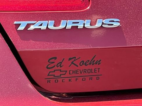 Used 2015 Ford Taurus Limited w/ Equipment Group 301A FWD image 45