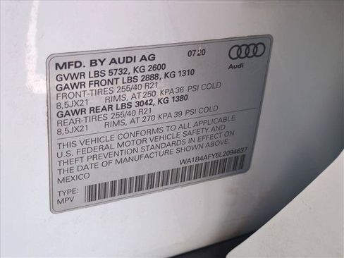Used 2020 Audi SQ5 Premium Plus w/ Premium Plus Package AWD/4WD image 26