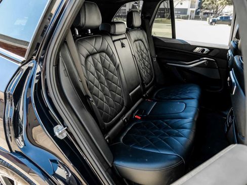 Used 2026 BMW X5 M60i image 33