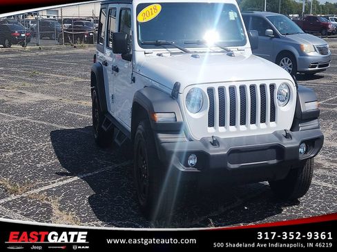 Used 2018 Jeep Wrangler Unlimited Sport AWD/4WD image 1