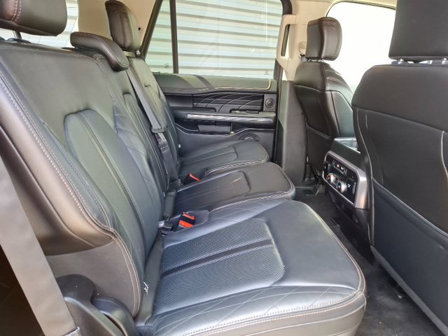 Used 2019 Ford Expedition Platinum AWD/4WD image 34