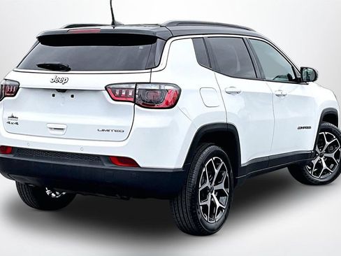 Used 2025 Jeep Compass Limited AWD/4WD image 6