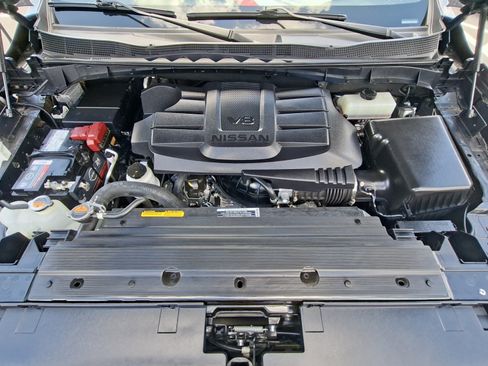 Used 2021 Nissan Titan PRO-4X w/ Off Road Protection Package AWD/4WD image 24