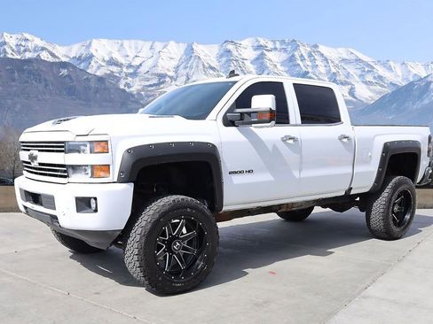 Used 2018 Chevrolet Silverado 2500 LTZ w/ Duramax Plus Package AWD/4WD image 2