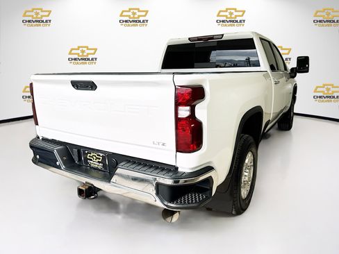Used 2020 Chevrolet Silverado 3500 LTZ w/ LTZ Plus Package image 7