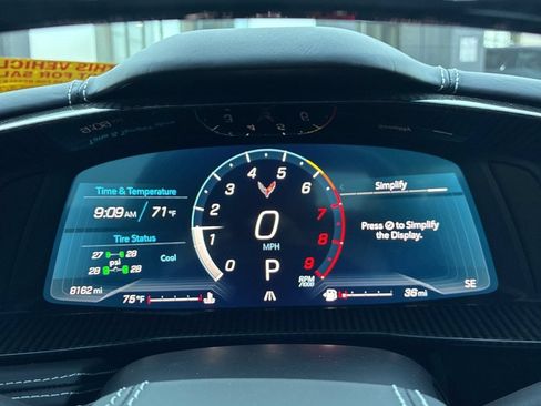 Used 2024 Chevrolet Corvette Z06 RWD image 12