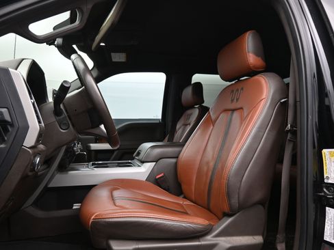 Used 2022 Ford F250 King Ranch w/ King Ranch Ultimate Package image 19