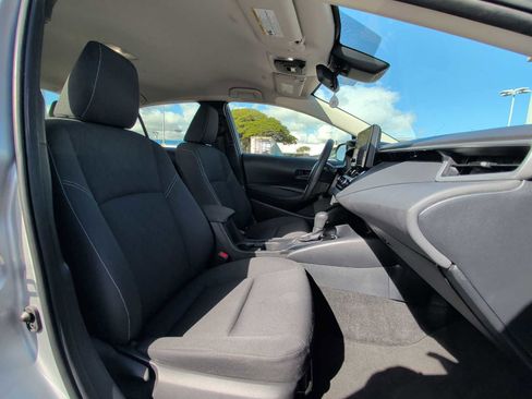 Used 2023 Toyota Corolla LE image 23