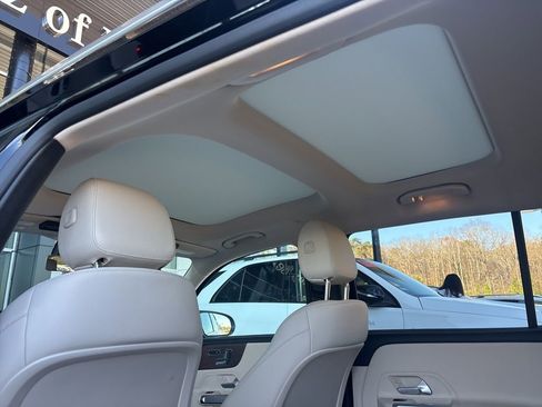 Certified 2023 Mercedes-Benz GLB 250 image 5