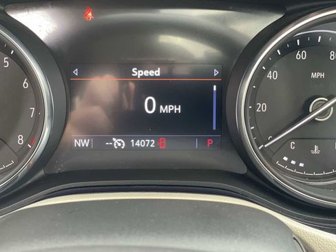 Used 2023 Buick Encore GX Essence w/ Experience Buick Package image 12