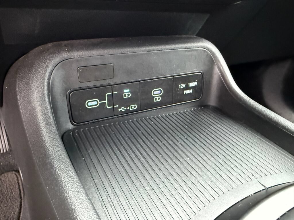 Used 2024 Hyundai Kona SEL FWD image 27