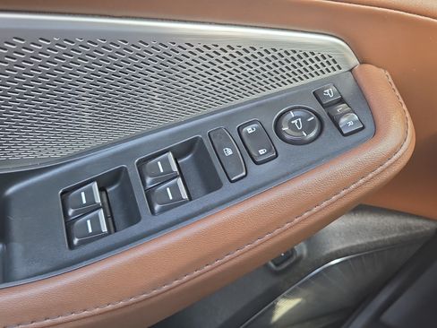 Used 2024 Acura MDX SH-AWD w/ Technology Package image 31