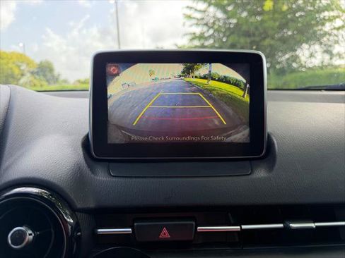 Used 2018 Toyota Yaris iA FWD image 21
