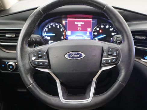Certified 2020 Ford Explorer Limited AWD/4WD image 14