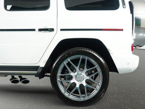 Used 2025 Mercedes-Benz G 63 AMG 4MATIC image 13