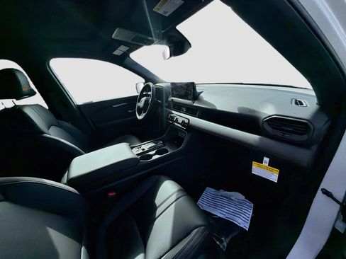 New 2026 Honda Pilot TrailSport image 25
