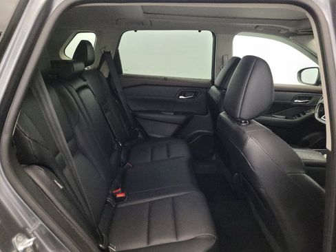Used 2022 Nissan Rogue SV w/ SV Premium Package AWD/4WD image 19